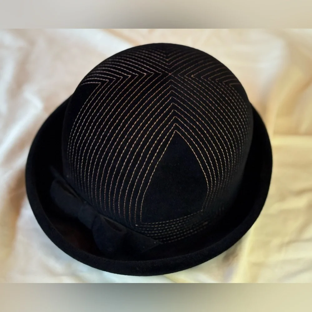 Anita Pineault Vintage Black Felt Bow Hat